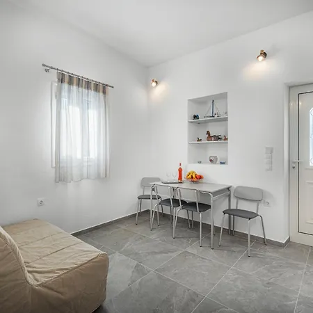 Anemologio Apartamento Serifos Town